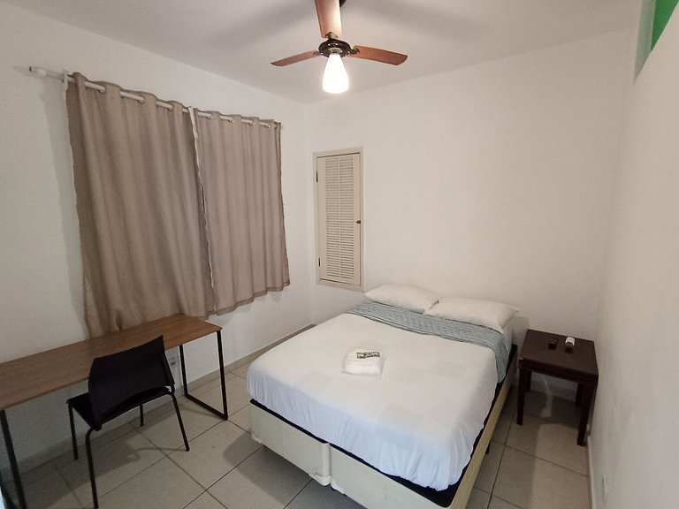 Quarto tranquilo na Vila Olímpia Localização - A57