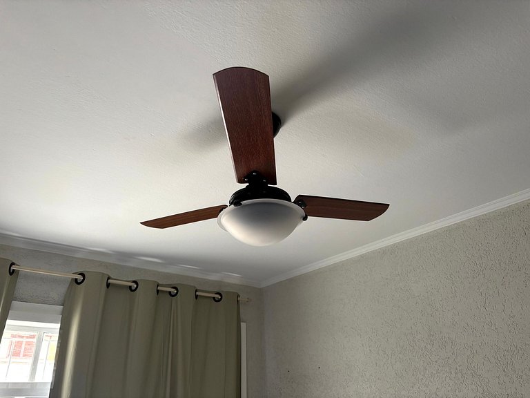 Quarto Térreo e Iluminado na Vila Olímpia - A61