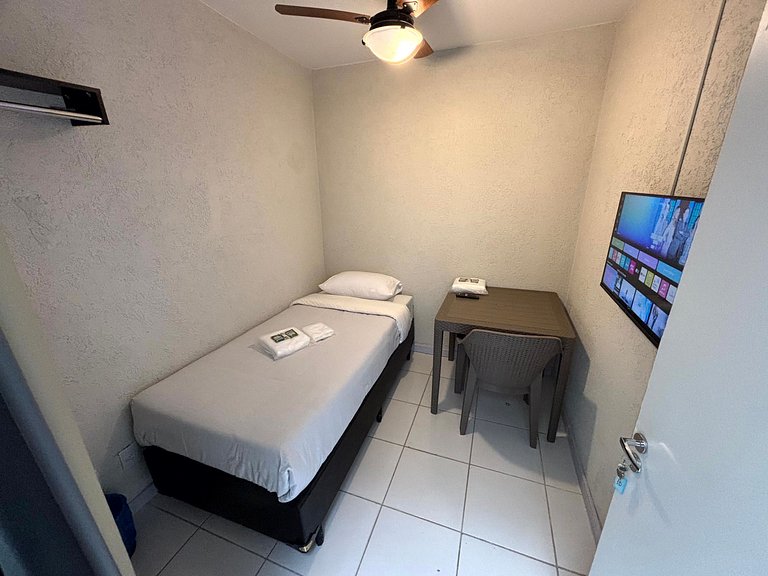 Quarto compacto na Vila Olímpia - A63