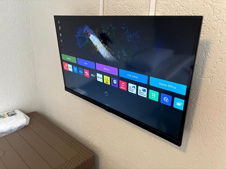 Quarto compacto com SmartTV na Vila Olímpia - A66